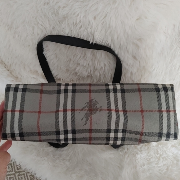 Burberrys Grey Multi Check Print Canvas Leather Bag - Picture 8 of 16
